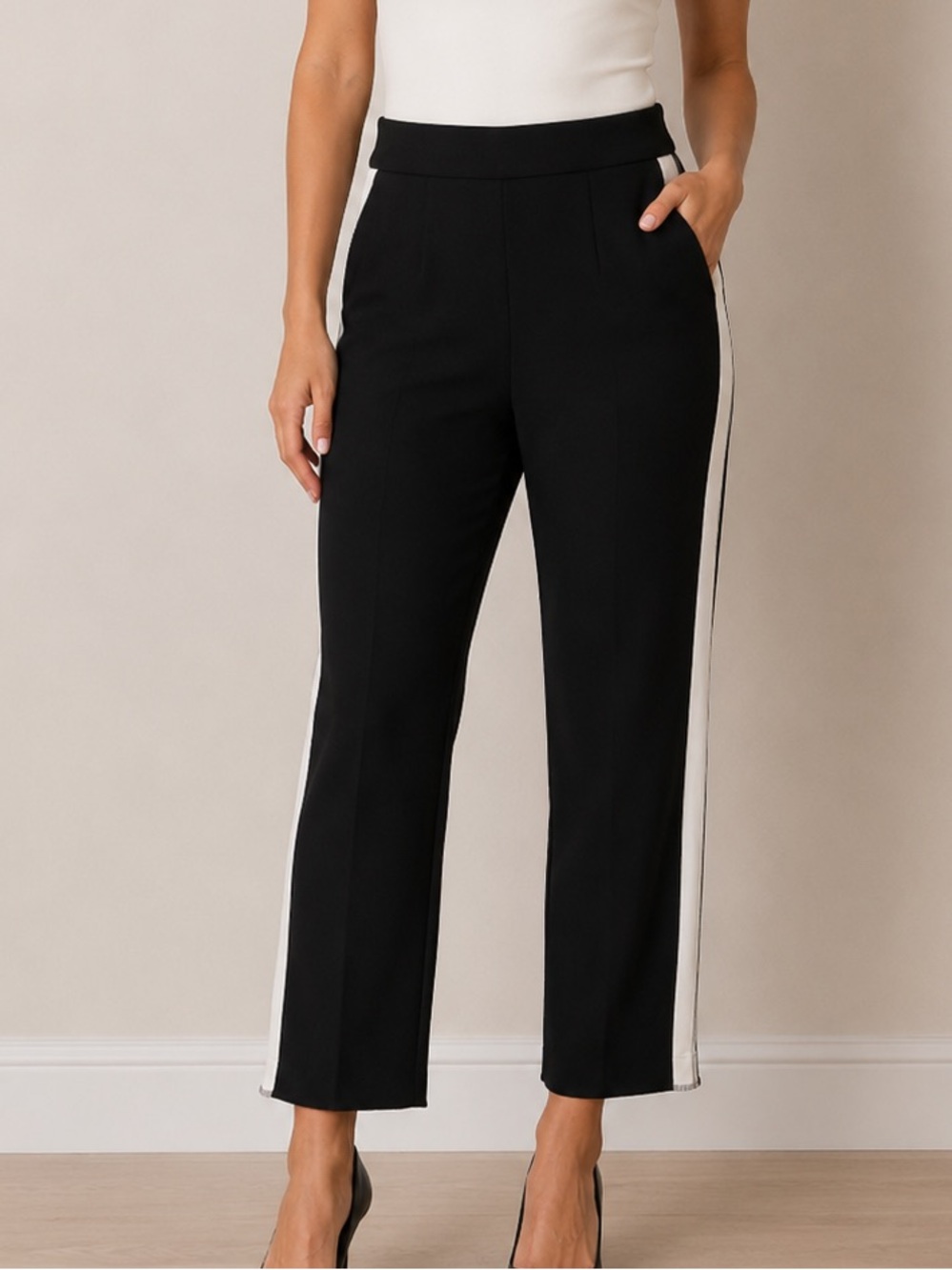 Aritzia Babaton Conan Cropped Crepe Pants Black Side Stripe Size 00
